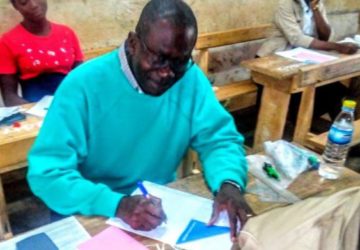 A 52 ans, un Pasteur Ivoirien de Tanda obtient son BEPC