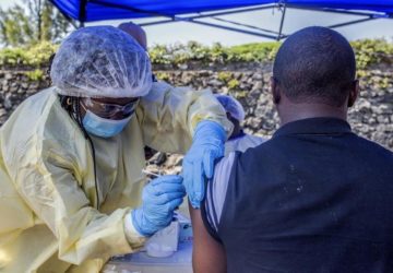RDC : Les pasteurs  interdits d’imposer les mains aux personnes souffrants  d’Ebola