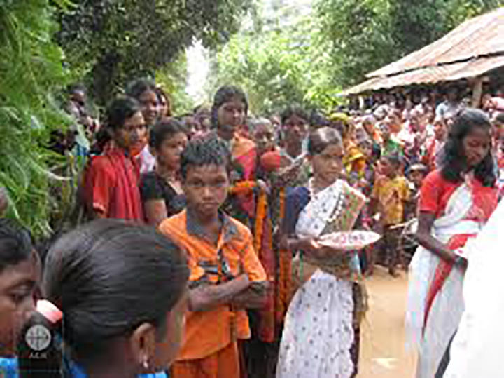 Bangladesh Les chrétiens sont contraint de choisir entre leur foi et une aide d’urgence.