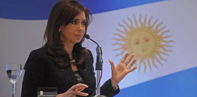 Argentine / Cristina Fernandez : « Je suis en vie grâce à Dieu »