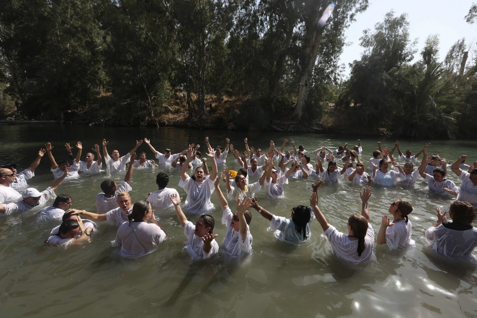 États-Unis 4500 personnes baptisées lors de l’évènement ‘‘Jesus Revolution’’