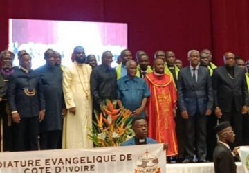Côte d’Ivoire : Les guides des églises évangéliques prient le président de la République, Alassane Ouattara, de leur ouvrir les portes du palais présidentiel