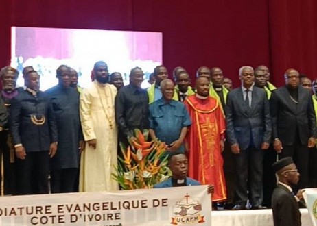 Côte d’Ivoire : Les guides des églises évangéliques prient le président de la République, Alassane Ouattara, de leur ouvrir les portes du palais présidentiel